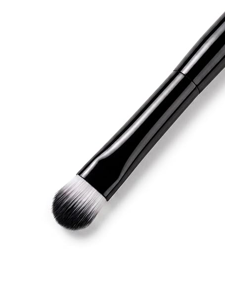 Flicka Eyeshadow Brush For Makeup, Cruelty Free Eyeshadow Blending Brush, Feather Soft Touch, 11 Shadow Brush