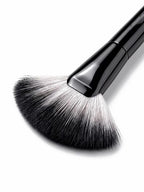 Flicka Fan Makeup Brush, Professional Highlighting Make Up Brush, Cheekbones Brush, Feather Soft Touch, 03 Fan Brush