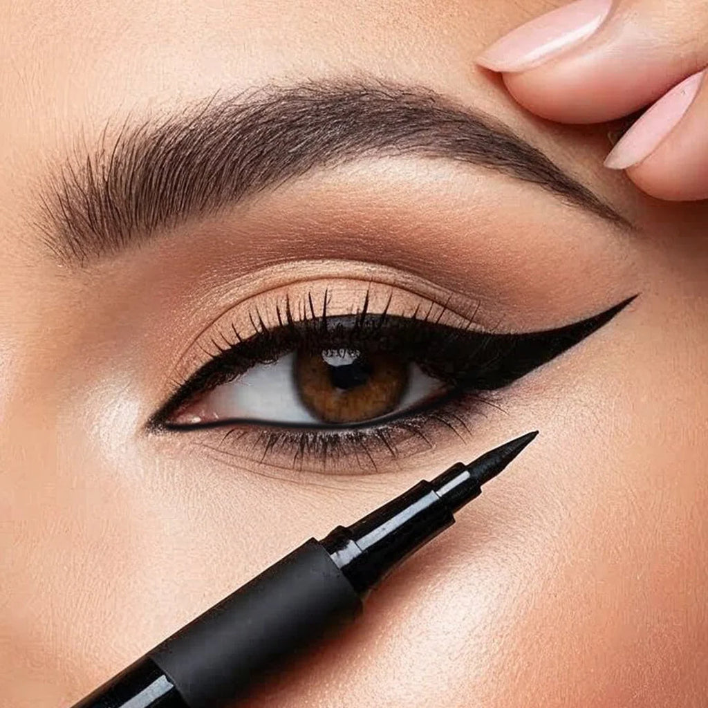 FLiCKA Sketch to AmazeWaterproof Eyeliner Pen Black 1.5gm