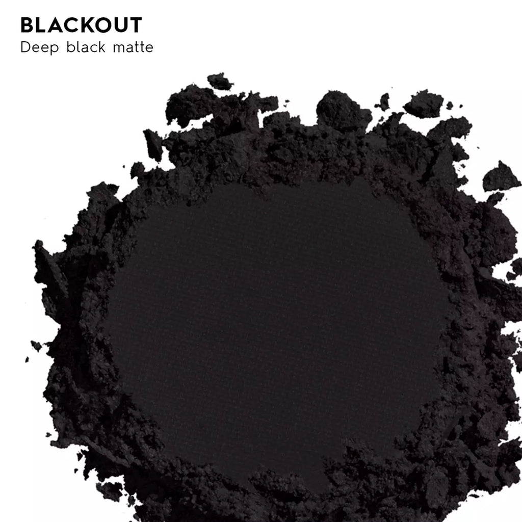 Urban Decay 24/7 Eyeshadow—  BLACKOUT.