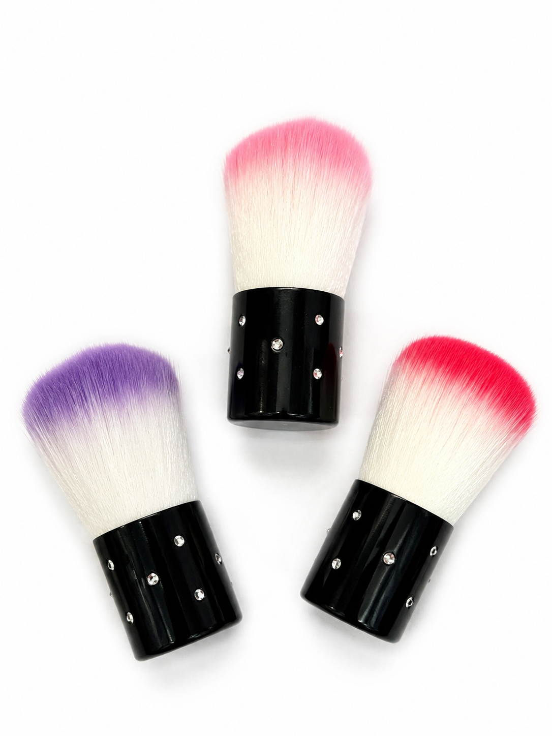 Nails Dusting Brush Designed to sweep away fine powder residue after filing and shaping, it leaves your nails perfectly clean and ready for polish or gel application.
