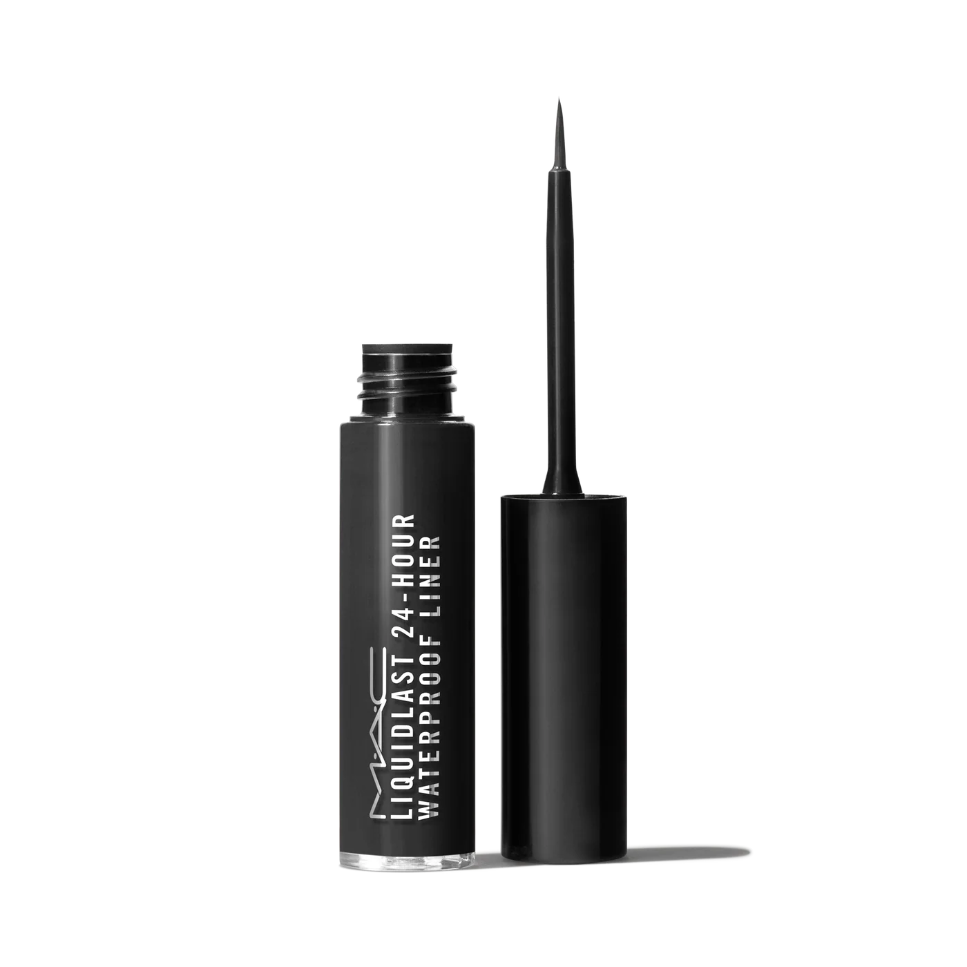 M.A.C LIQUIDLAST 24HOUR WATERPROOF LINER.