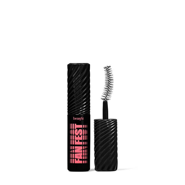 BENEFIT Fan Fest Travel Size Mini Longwearing fanning & volumizing mascara.