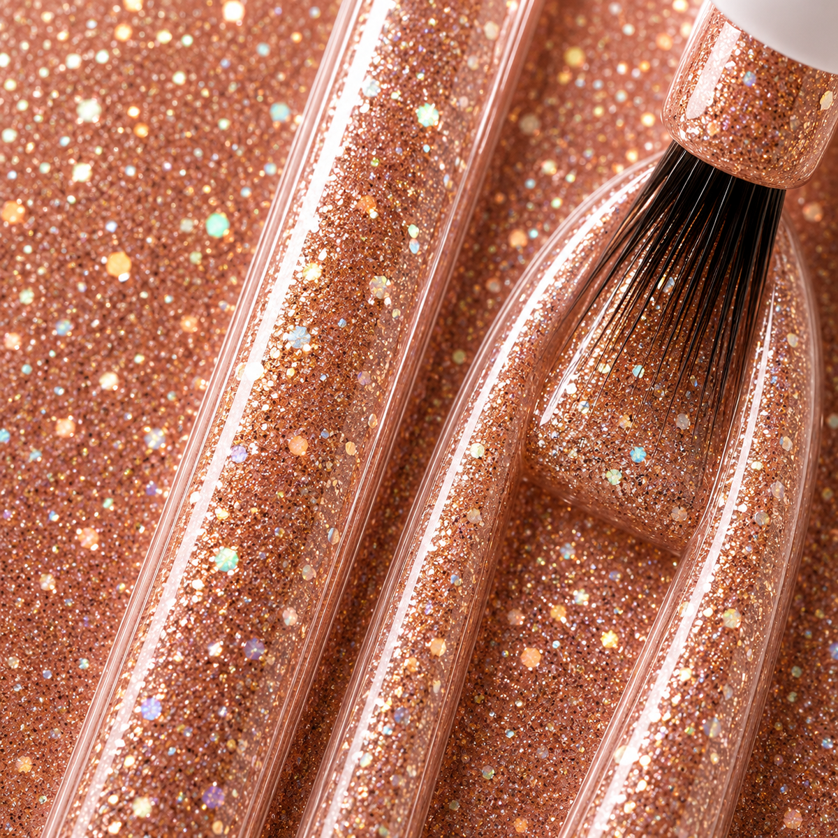 Mynk Glitter Nail Gel Polish.