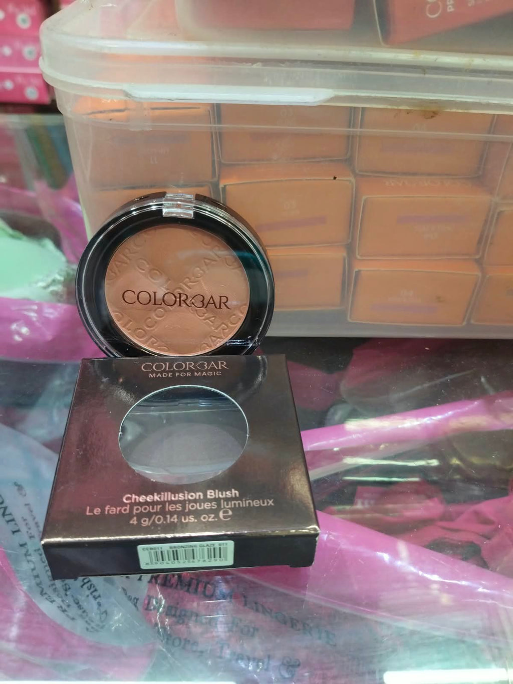 Colorbar Radiant White UV Compact Powder, Just Beige 9g | Lightweight | Nourishing | Enriched with Vitamin E and Vitamin C | SPF 18