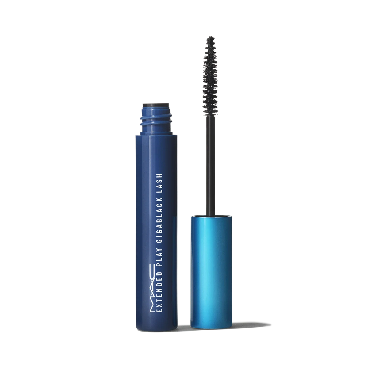 M.A.C EXTENDED PLAY GIGABLACK LASH MASCARA.