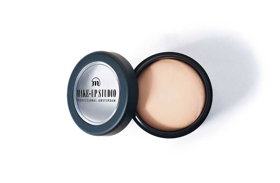 MAKE-UP STUDIO Face   It   Foundation.